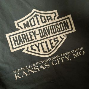 Harley-Davidson Vehicle & Powertrain Ops Black SS shirt, Kansas City, MO